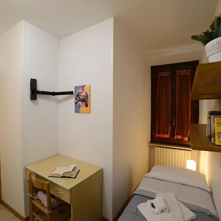 公寓 A Due Passi Dal Popolo